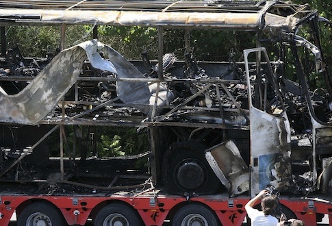 Bulgaria bus bombing / AP