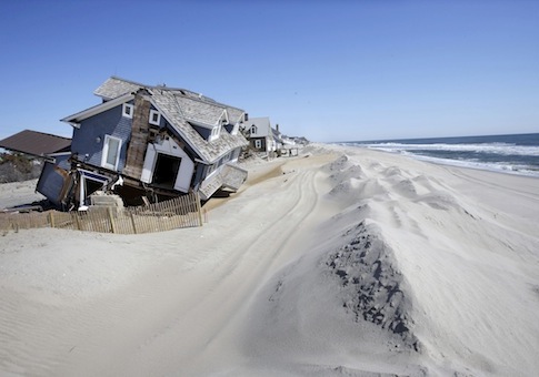 Hurricane Sandy damage / AP