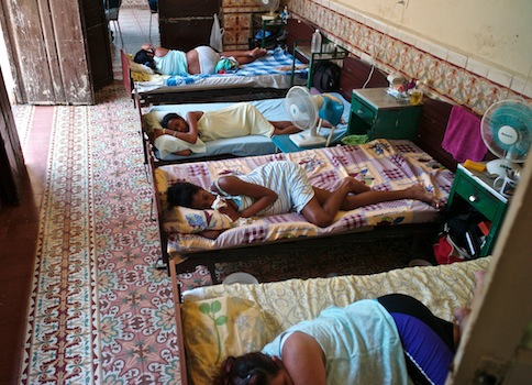 A pre-labor maternity ward in Cuba / AP