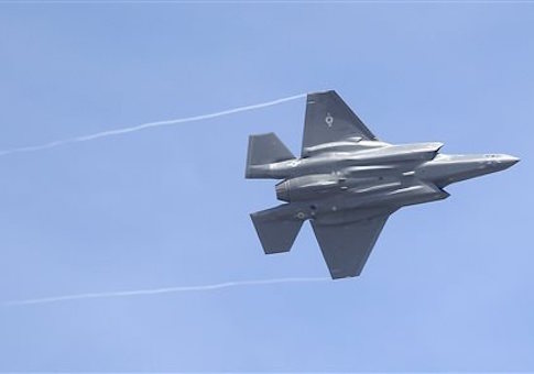 F-35 jet / AP
