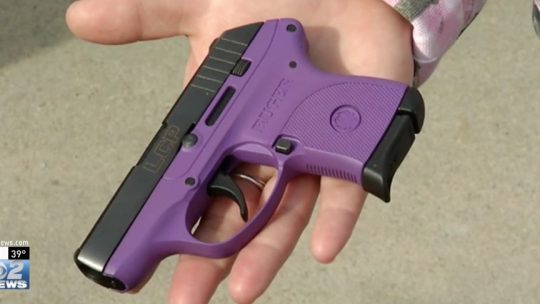 The woman's Ruger LCP / Screengrab