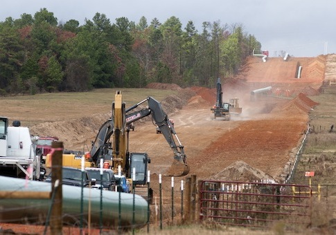 Construction of the TransCanada Keystone XL Pipeline in Texas / AP