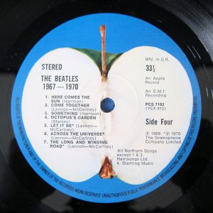 the-beatles-record-label-blue-album-apple