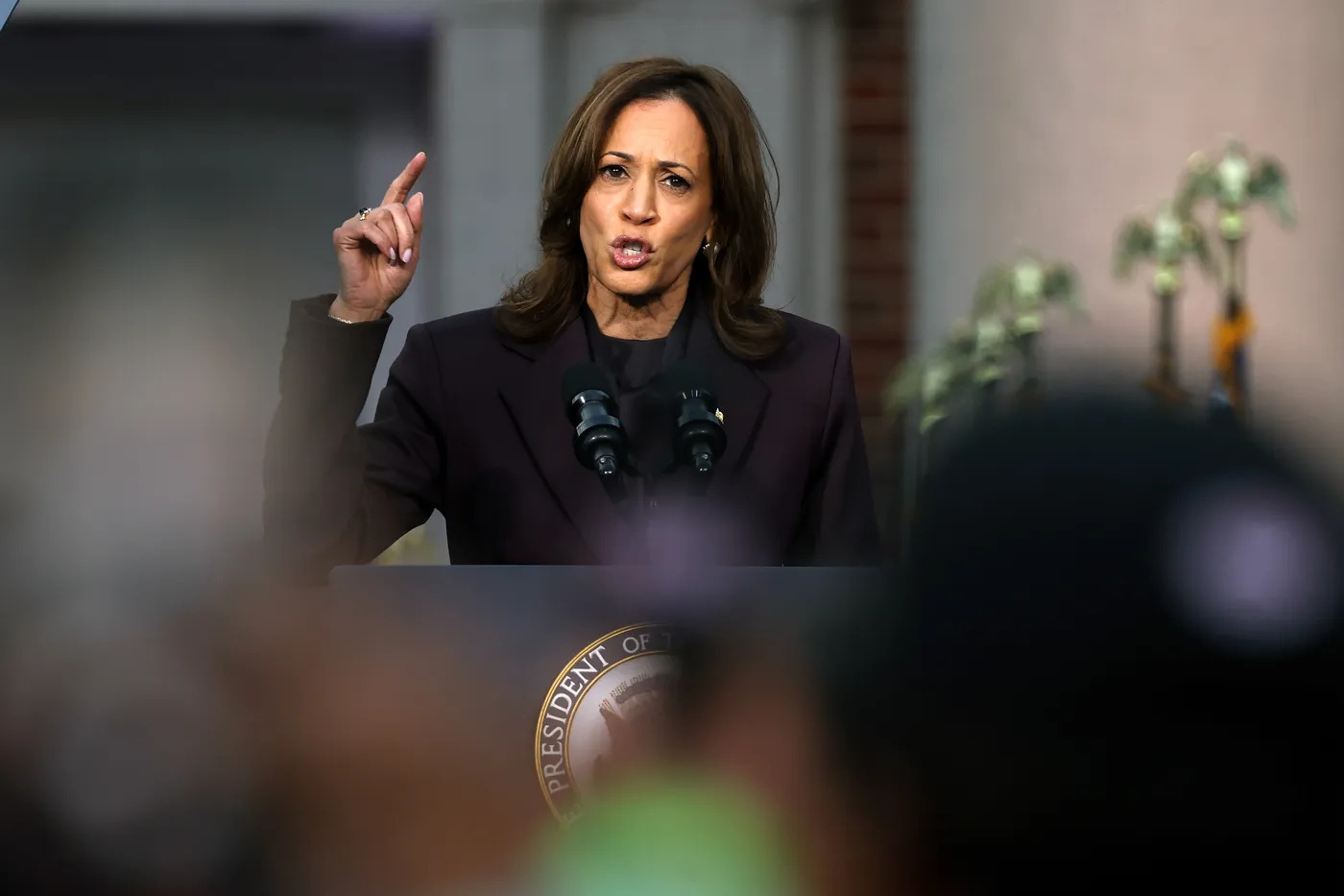 Tearful Warriors: Harris Finally Concedes, Tells Distraught Supporters To 'Keep Fighting'