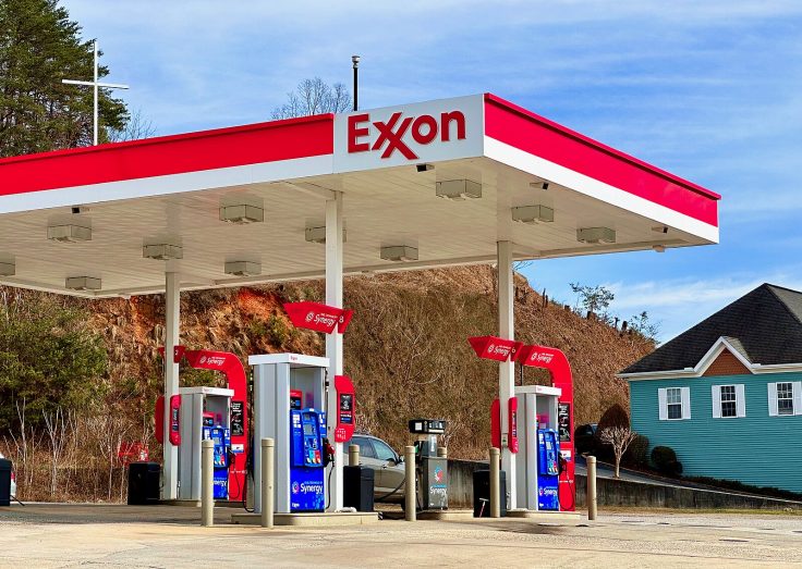 Pennsylvania Judge Trashes Prosecutors' Climate Change Lawsuit Targeting Oil Companies