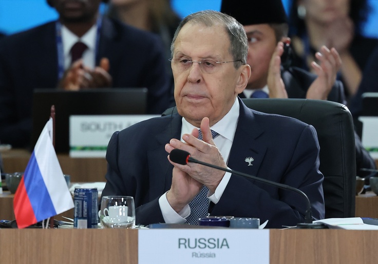 Russia 'Ready to Assist Tehran in Refilling' Uranium Stockpiles, Foreign Minister Says